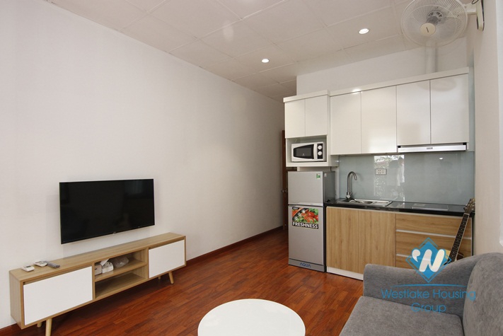 An affordable and beautiful apartment for rent on Hoang Hoa Tham street